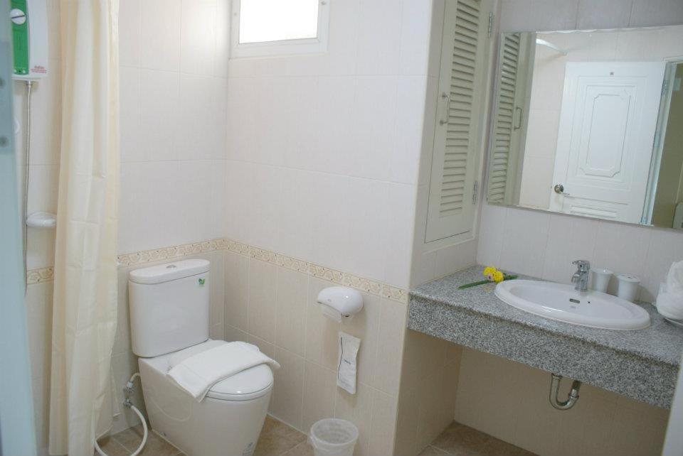 Triple Palms House Guest house Chiang Mai