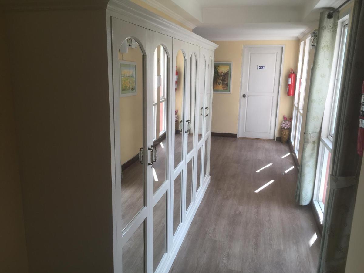Triple Palms House 清迈